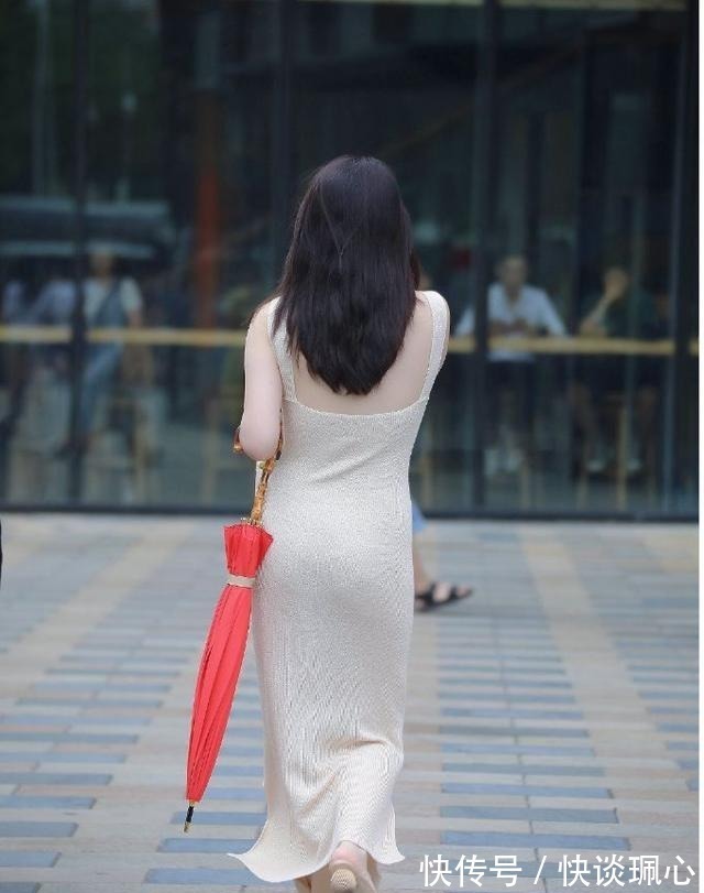 穿搭 精致的穿搭,成熟女士也有独特魅力和气质