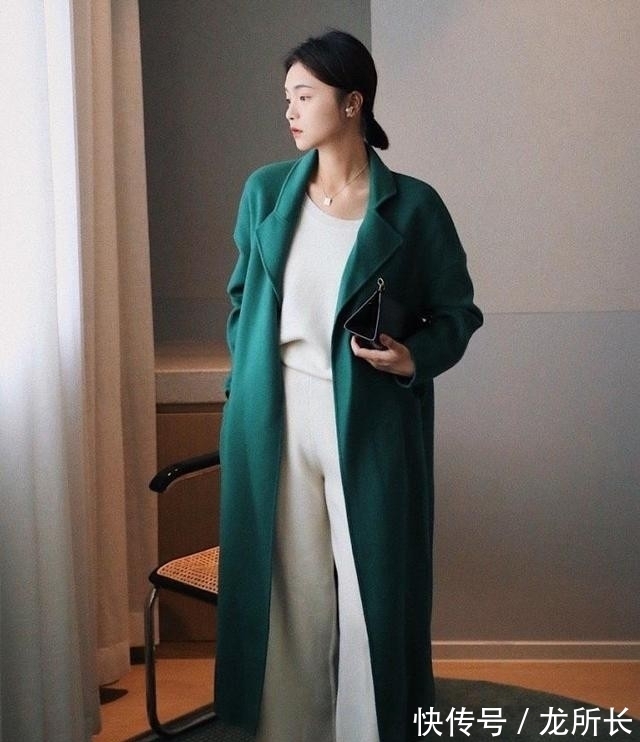 阔腿裤 女人哪怕没有减肥压力,大衣下面也别总配阔腿裤,这样搭更显瘦