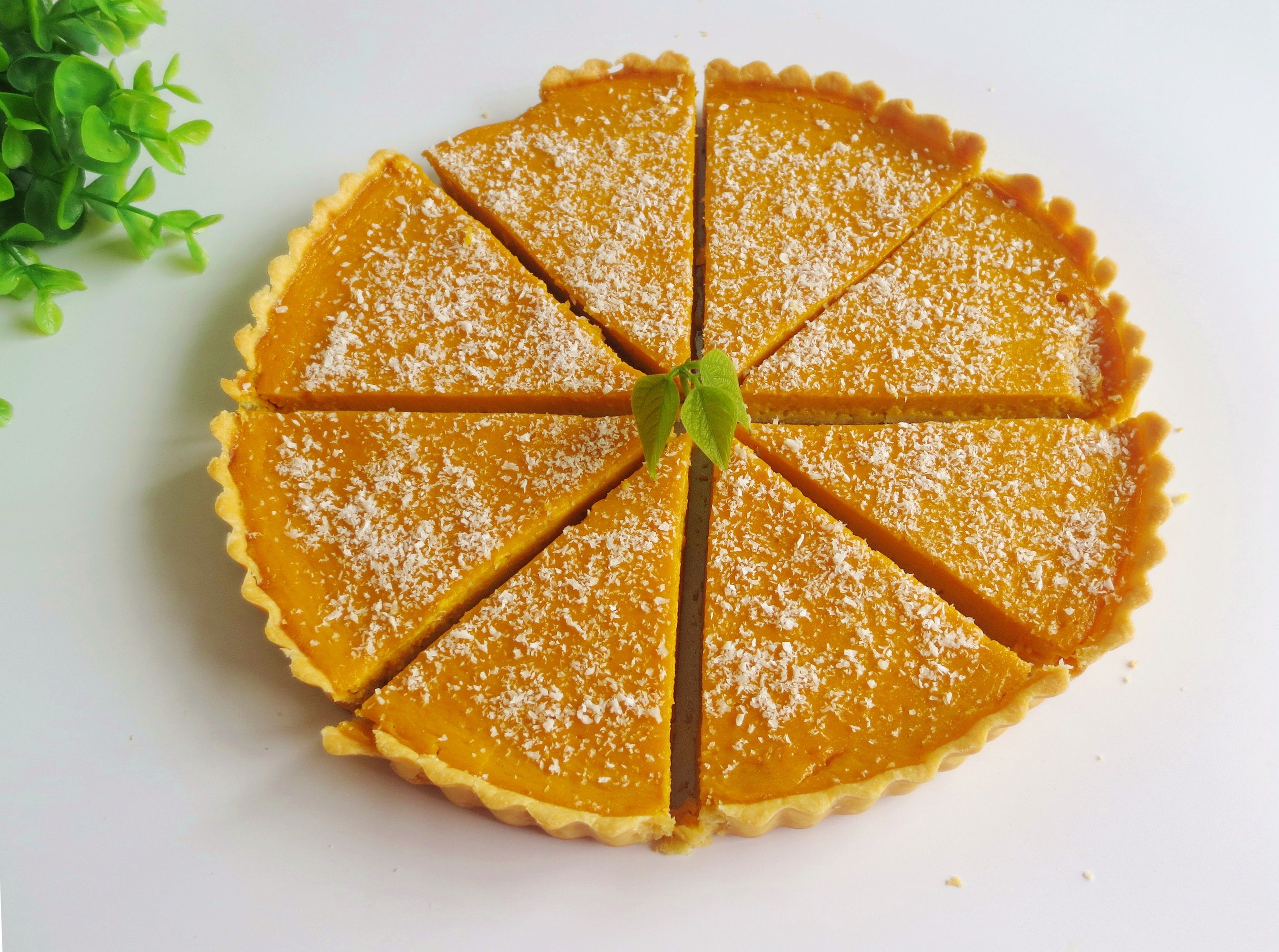 婆婆收了个32斤的大南瓜，我用它做南瓜派，香甜细腻比蛋糕还好吃