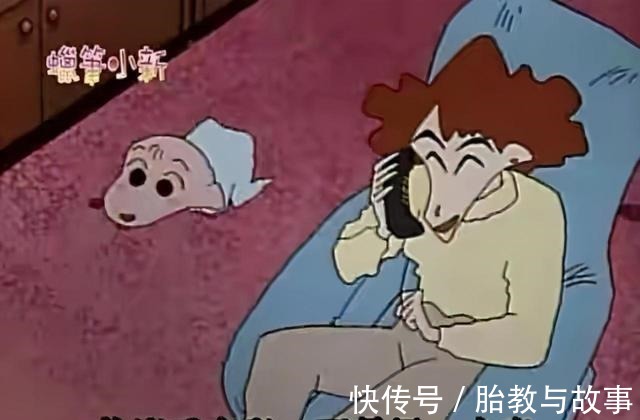 高领衫|《蜡笔小新》原来是部时尚剧，妈妈美伢的主妇穿搭，比你时髦多了！