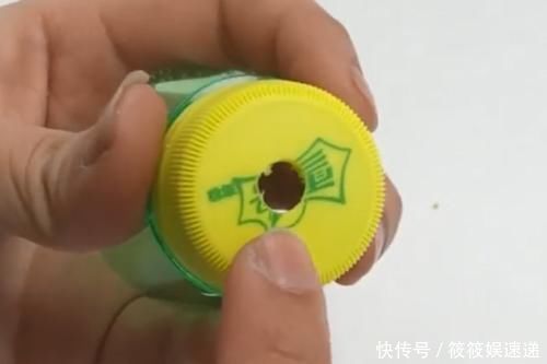 锅盖把手坏了，不用花钱找人配，只需一个空塑料瓶，比买的还好用