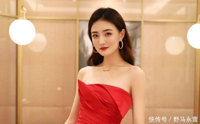 女人脸型有4种,如果你是第三种,不化妆也好看,一般人只能羡慕