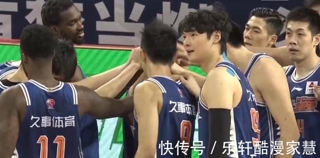 富兰克林|恭喜李春江!上海队喜迎26分大胜,6人得分上双,王哲林3分
