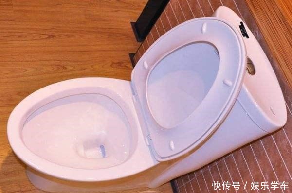 马桶刷得勤快还是容易脏,水箱加点“精”,马桶天天像新的!
