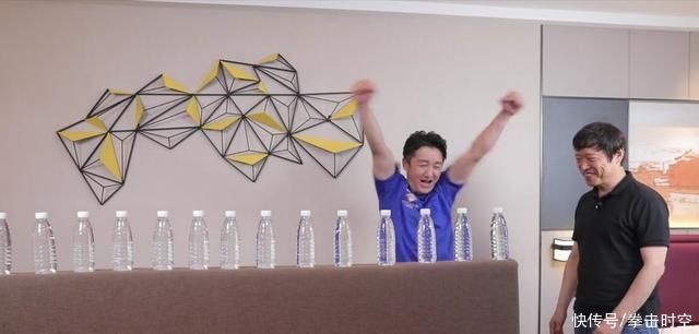 邹市明|还吹李小龙能打吗?邹市明测试拳速远超李小龙，实战能秒杀李小龙