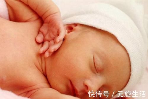 宝宝|月子期的宝宝,要是有这4个特征,爸妈就乐吧,他的智力发育很棒