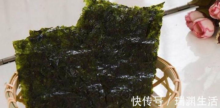 怀孕|孕期补充营养很重要,孕妈若常吃三种食物,可能会对胎儿发育好