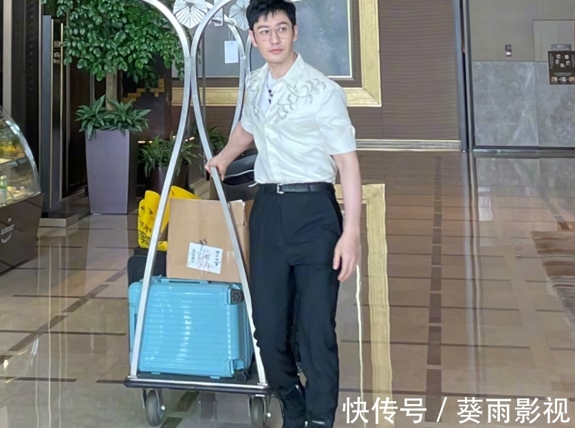 路透|《中餐厅5》新路透：大厨团队再添新成员，老熟人赵丽颖也回归了