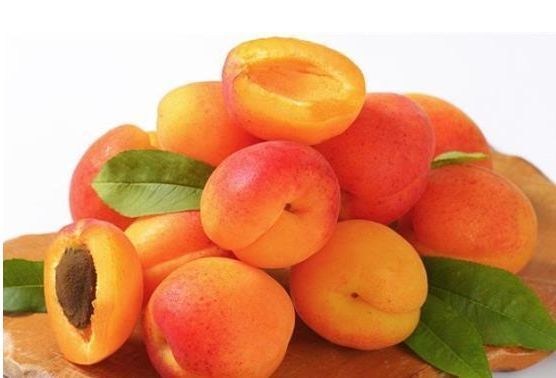 加班|放年假之前每天熬夜加班,多吃3种养生果,寓意喜迎新春阖家欢乐