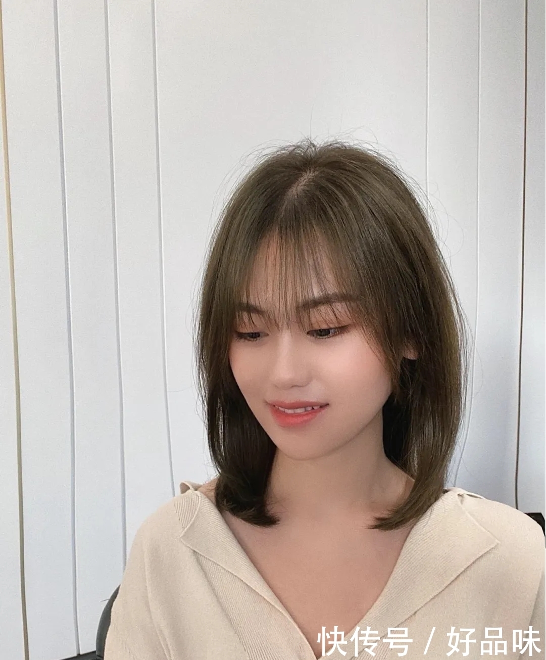 2020年还流行短发吗？这几款中短发很耐看，“备胎发型”准备好