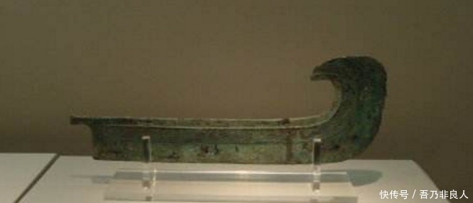 古墓挖出一把“弯剑”,残破不堪,却是世界罕见的“黑科技”国宝!