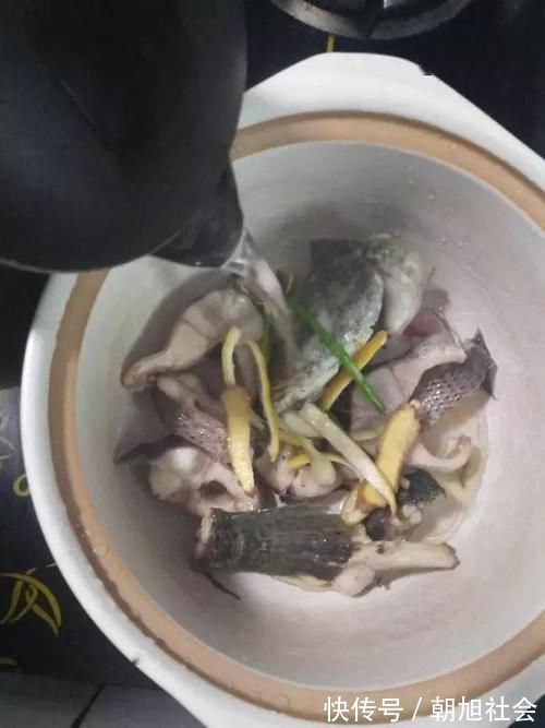 乌鱼汤|天冷,宁可不吃牛羊肉,也一定要吃它,8种氨基酸,多吃体质强壮