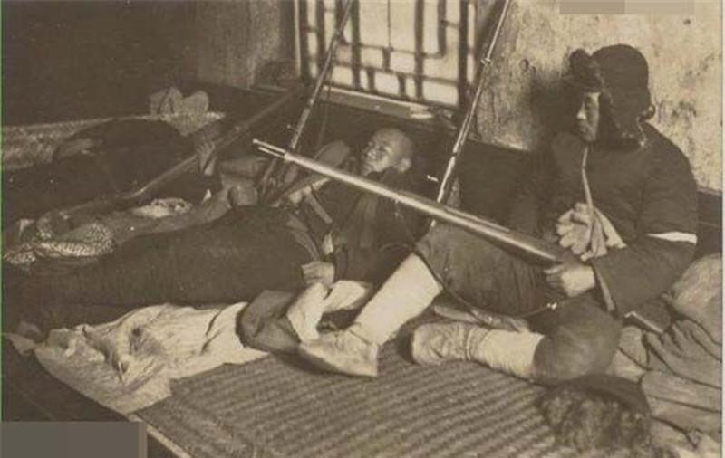 佩服|连日军都佩服的关东响马,胡子中的神行太保,江湖报号“草上飞”