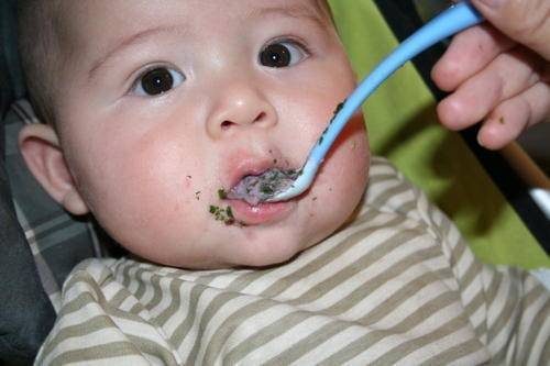 喝水|3个时间段不要强迫孩子喝水,易积食伤脾胃,别不当回事