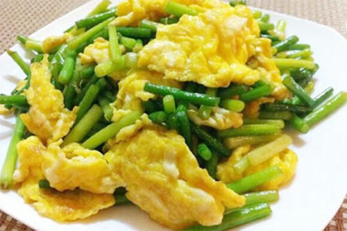 美好时光|天气忽冷忽热,孩子没有及时添加衣物,多吃杀菌菜,预防感冒