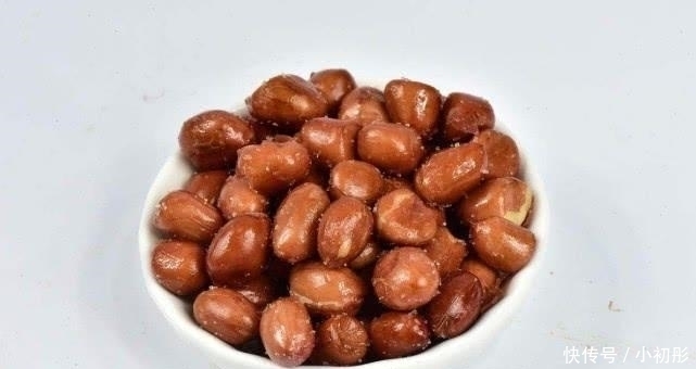 花生米|大厨说漏嘴 炒花生米时, 多加一个步骤, 炒出的花生米又香又脆