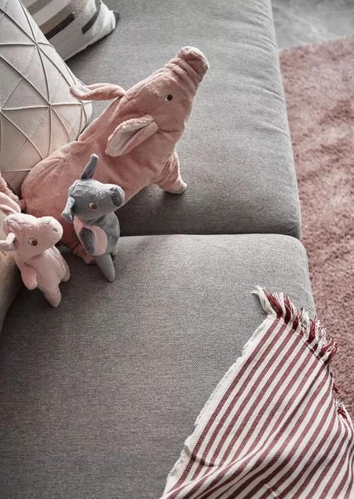 背景墙|110㎡轻奢两居，高级灰+烟粉，个性独特的品质感让人惊艳!