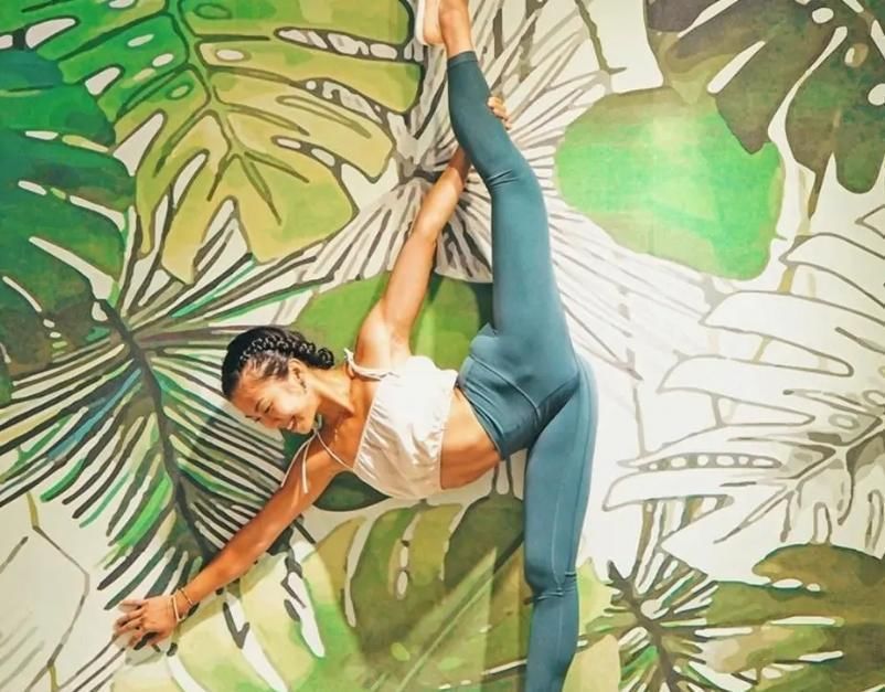 赘肉|韩国130斤健身教练走红,原来微胖是最好的身材,曲线玲珑有致