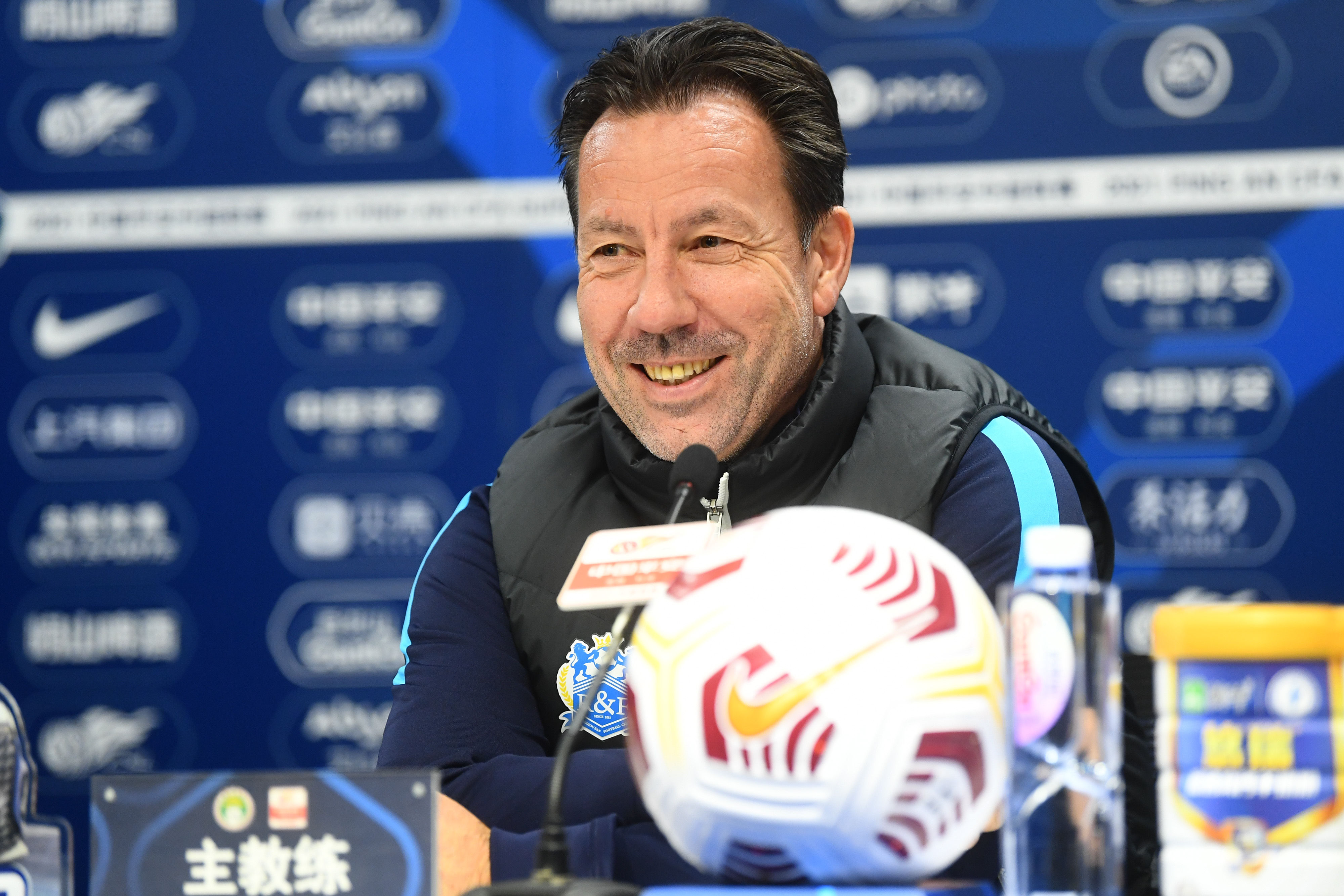 比賽|范加斯特：國安肯定想復仇廣州城，這會是一場艱難的比賽