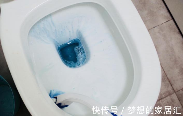 想让卫生间变得比厨房还要干净？准备这些小东西，就能轻松搞定！