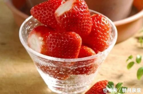 牛油果|怀孕后,4物孕妈要舍得吃,促进胎儿发育,或能预防胎儿畸形