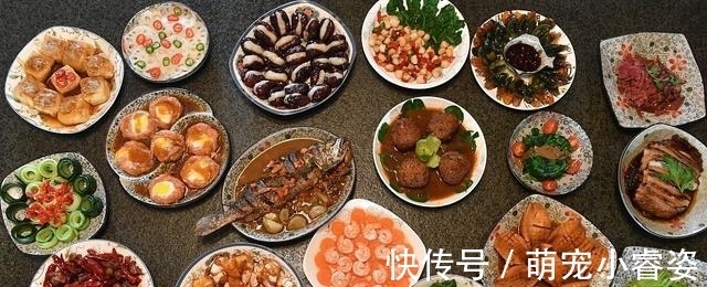 年夜饭|晒晒我家的年夜饭,4小时做12道菜,上桌后怀疑自己是“饲养员”