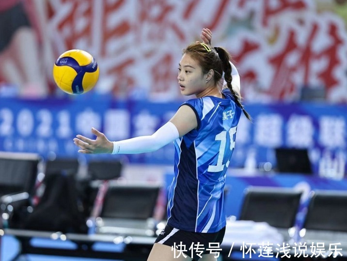 女排|中国女排迎来告别浪潮!8大国手接连宣布退役,最年轻的仅26岁