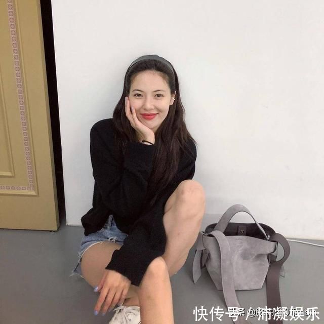 不小心又被泫雅风美甲种草了,轻松上手还显白,总有一款你喜欢