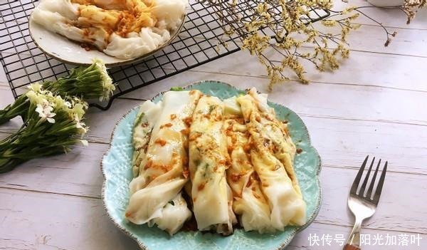 爱吃肠粉不用买,学会配方,在家也能做,爽滑细嫩比买的好吃