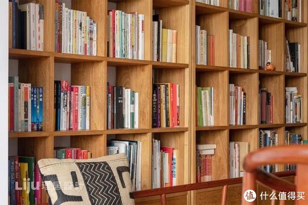 楼房|二手一楼房庭院惨遭荒废,原房东看到改造效果:早知道再加30万也不卖