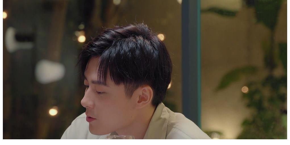 汉服|心动4:马子佳对洪成成表明心意 面对小孔时却是敷衍与躲避