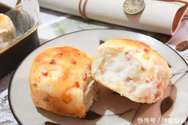 快手懒人面包,咸香适口柔软拉丝,一次发酵省时省力,新手福音!