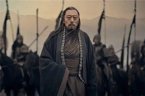 刘备|如果在落凤坡被射死的是诸葛亮,庞统做了军师,能打赢司马懿吗?