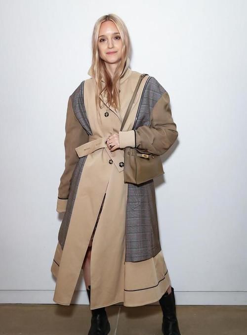 这4款风衣也太帅了，设计个性还百搭，快把旧款风衣扔了吧