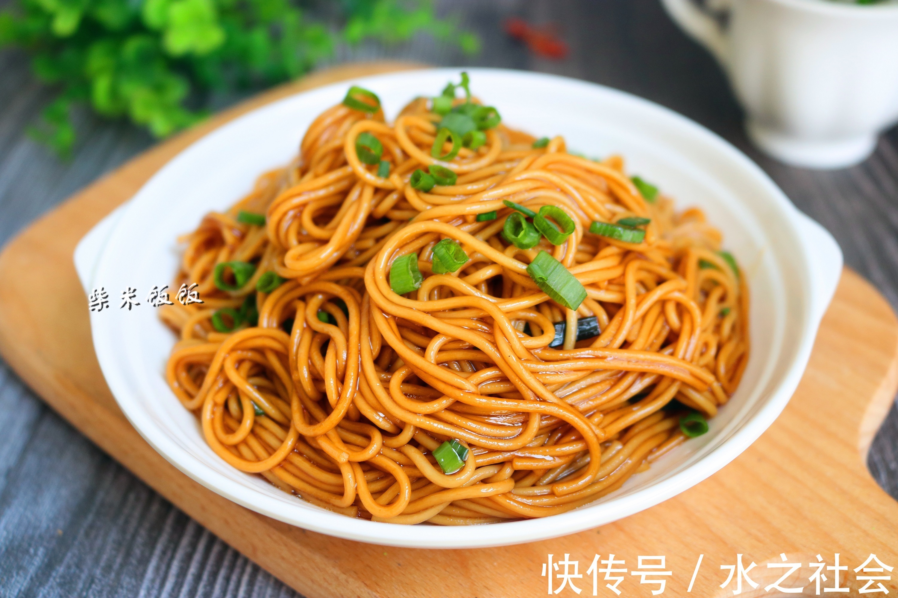 泡面|面条这样做太省事了，比煮泡面还快！美味好吃，早餐吃最快手