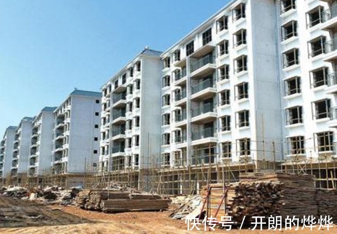 不法分子|城里的小产权房，回迁房能买吗看过来人如何说