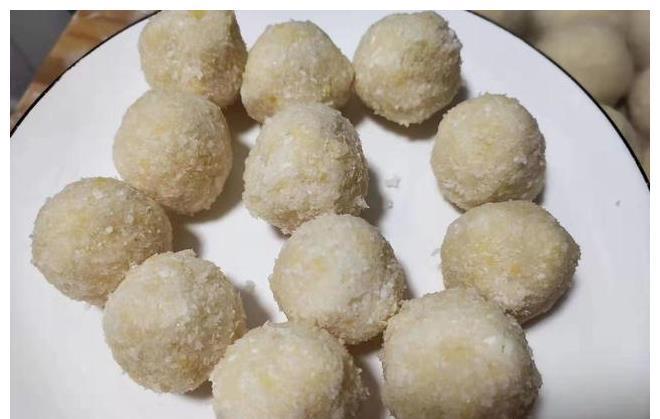 香味|自己做面包0添加剂，表面金黄诱人，口感绵甜柔软，奶香味十足