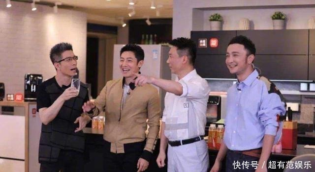 央视|主持了21年春晚反被抛弃得知离开原因后网友都拍手叫好