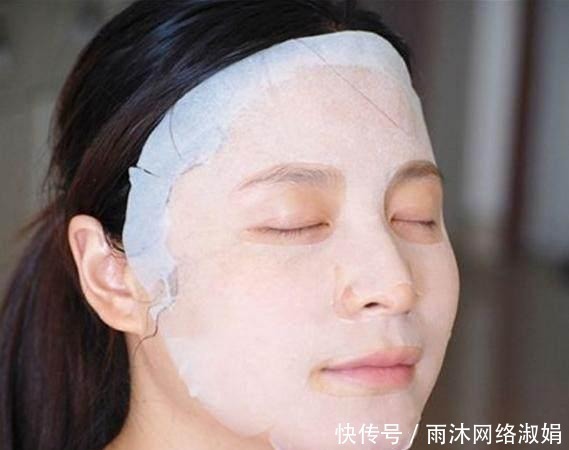 保湿|建议:女生敷面膜谨记3不要,否则敷再多都没用,甚至比不敷还差