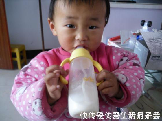 消化|7岁女童2年没长个,只因常吃2种饭,儿科医生别再给孩子喂了