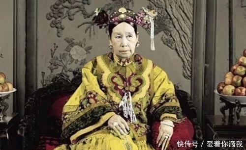 葬礼|慈禧送葬的时候传出恶臭,葬礼再奢华也难掩盖,李莲英都无可奈何