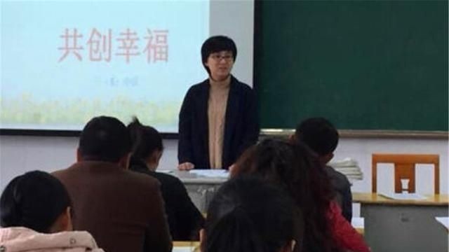 孩子|“请倒数第一名的家长发言”，妈妈三句话，让老师感到很惭愧