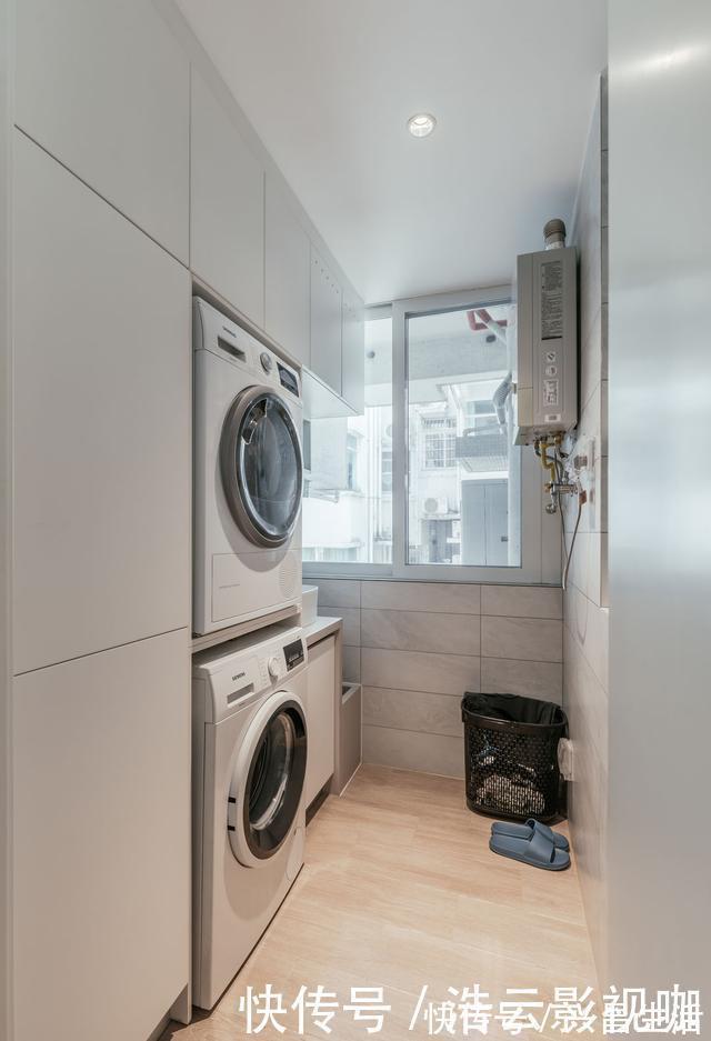 客厅|这对夫妻很有远见,客厅不放沙发茶几,让一家人的感情快速升温