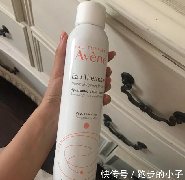 敏感肌|敏感肌修复必备雅漾喷雾舒缓,薇诺娜消除红血丝,珂润无限回购!