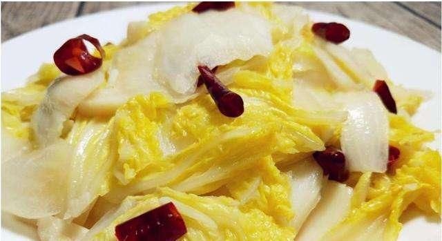 4类人被医生点名:白菜要尽量少吃,最好不吃?告诉你原因!