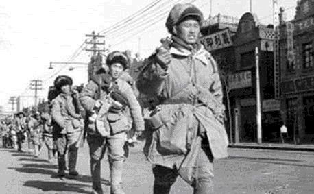 华野|淮海战役第一战,为何是华野包围黄百韬?