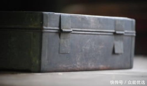 农村老4样“古董”,第一样承载儿时回忆,最后一样如今有市无价