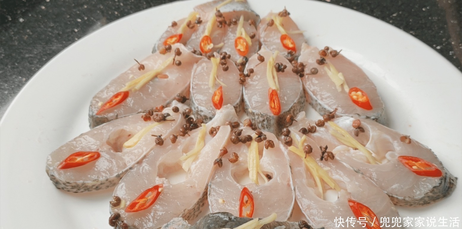 做法|鱼吃了几十年,这一个做法百吃不腻,简单易做没腥味,嫩滑又好吃