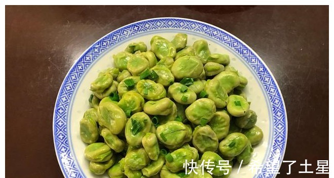 朋友|一家三口的假期晚餐,四菜一汤,简单不将就,朋友真会享受!