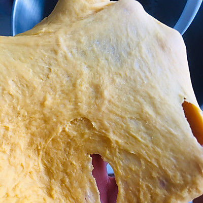 南瓜夹馅奶香土司